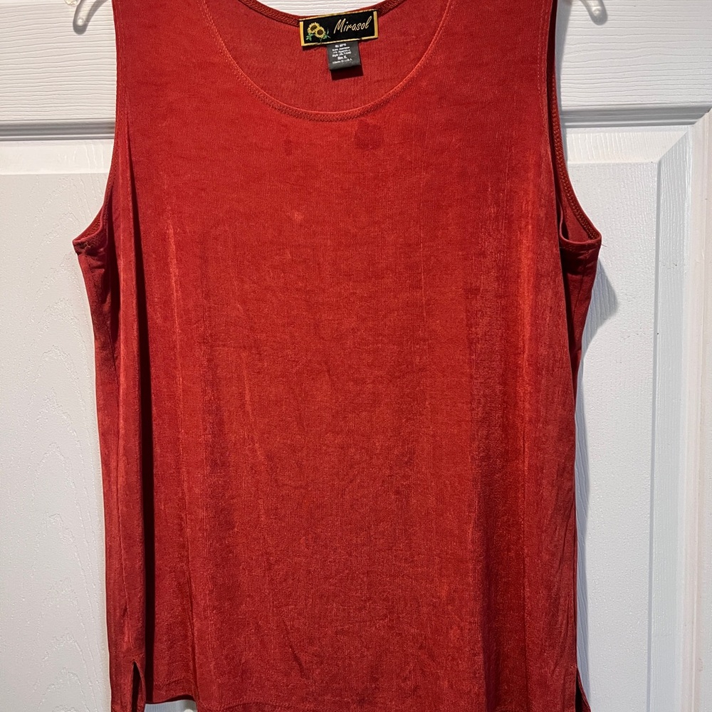 Mirasol Women's Rich Red Tank Top